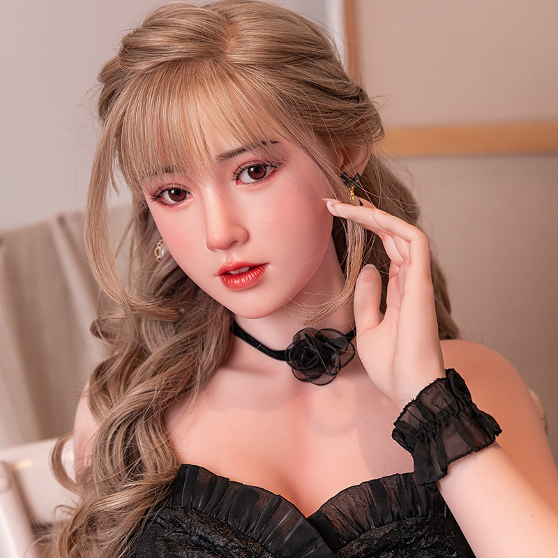 Life-Size Realistic Silicone Adult Doll 1:1 High-Fidelity Robot Wife For Men main product image
